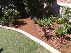 Pebble paving for beautiful gardens